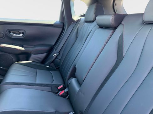 Used 2025 Acura ADX A-Spec image 13