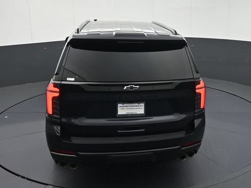 Used 2025 Chevrolet Suburban Z71 AWD/4WD image 25