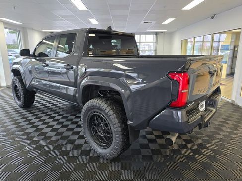 Used 2024 Toyota Tacoma SR5 image 5