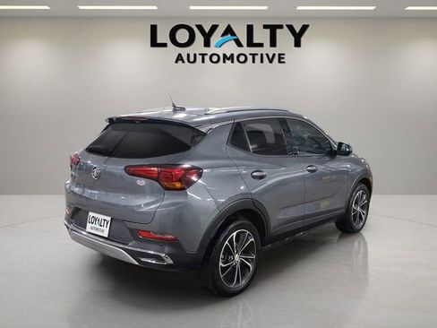 Used 2021 Buick Encore GX Essence w/ Advanced Technology Package image 5