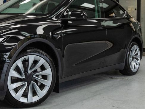 Used 2026 Tesla Model Y Long Range AWD/4WD image 14