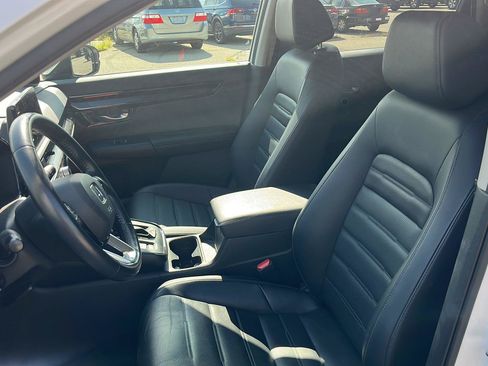 Used 2025 Honda CR-V EX-L image 2