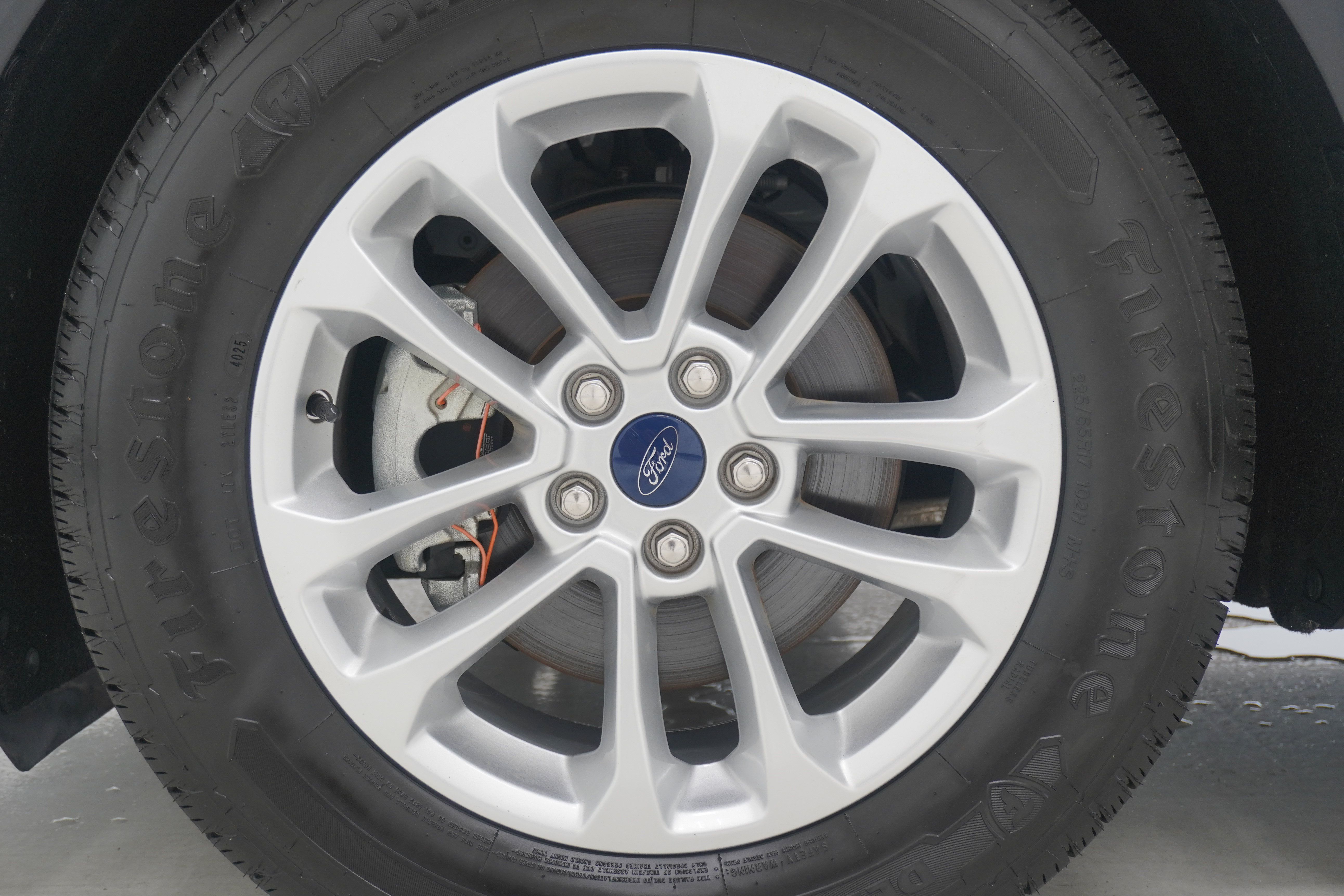 Used 2020 Ford Escape SE FWD image 25