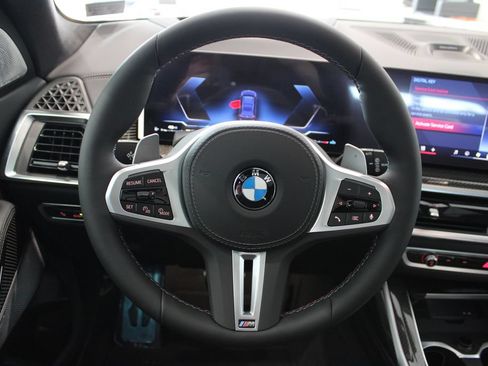 New 2027 BMW X7 M60i AWD/4WD image 21