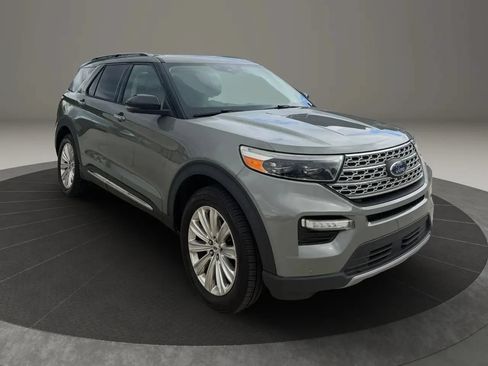 Used 2020 Ford Explorer Limited w/ Class III Trailer Tow Package AWD/4WD image 1
