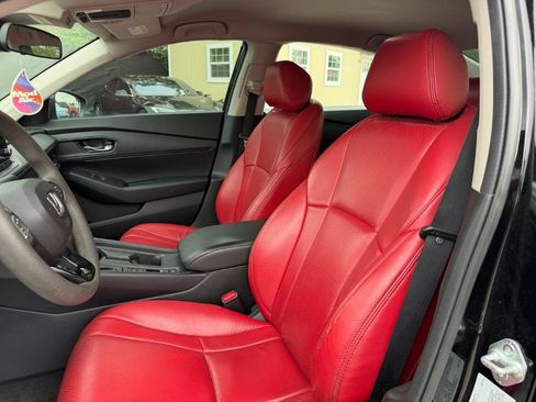Used 2023 Honda Accord LX image 10