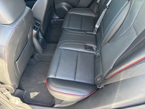 Used 2022 Buick Envision Essence w/ Technology Package I image 17