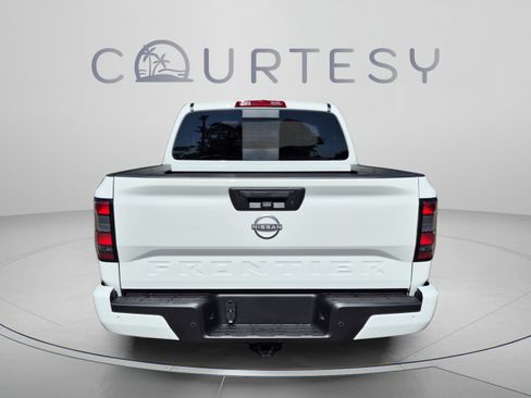 New 2026 Nissan Frontier SV w/ SV Convenience Package RWD image 5