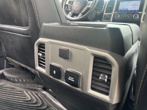 Used 2020 Ford F250 Lariat w/ Lariat Ultimate Package AWD/4WD image 14