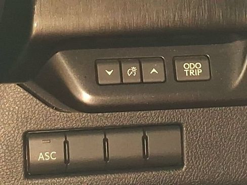 Used 2020 Lexus UX 250h F Sport w/ F Sport Premium Package AWD/4WD image 36