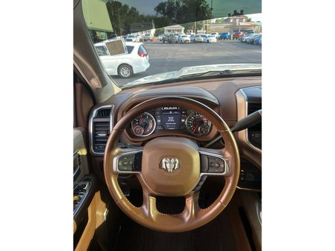 Used 2023 RAM 2500 Laramie AWD/4WD image 14