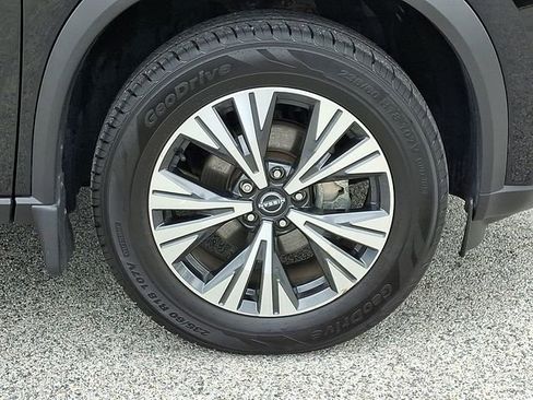 Used 2023 Nissan Rogue SV AWD/4WD image 11