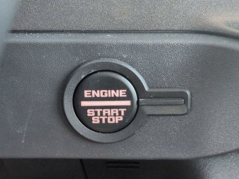 New 2025 Ford Bronco Raptor image 28