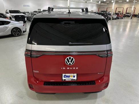 New 2025 Volkswagen ID. Buzz Pro S Plus image 8