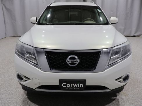 Used 2014 Nissan Pathfinder SL AWD/4WD image 7