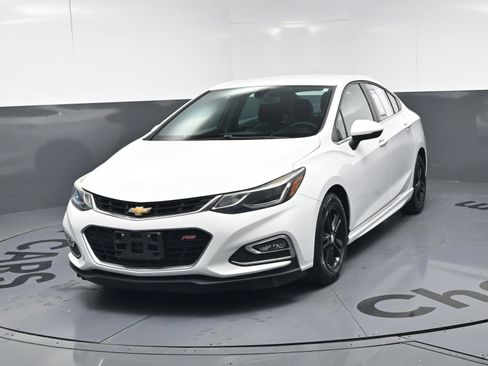 Used 2016 Chevrolet Cruze LT w/ Convenience Package image 11