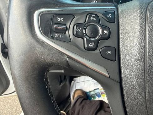 Used 2017 Buick Regal GS w/ Driver Confidence Package #2 AWD/4WD image 19