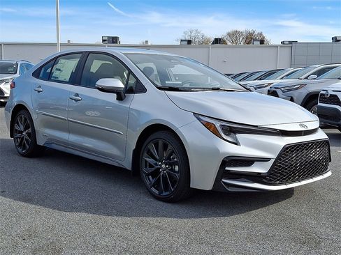New 2026 Toyota Corolla SE image 3