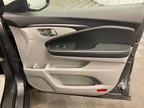 Used 2021 Honda Pilot EX-L image 30