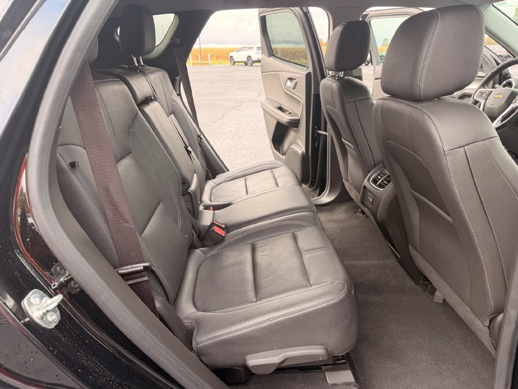Used 2024 Chevrolet Blazer LT FWD image 30