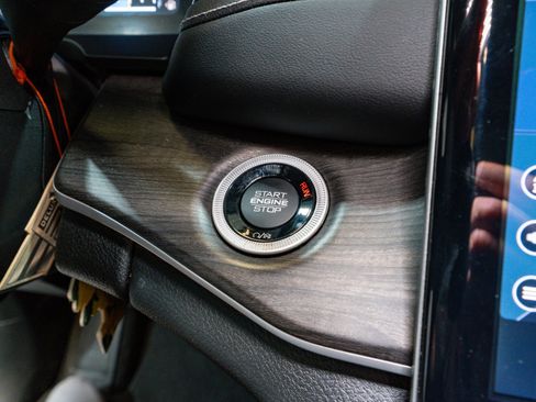 Used 2023 Jeep Grand Cherokee 4WD 4xe image 26