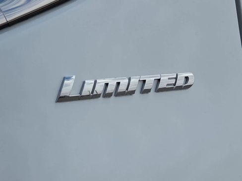 Used 2025 Toyota Tundra Limited image 11