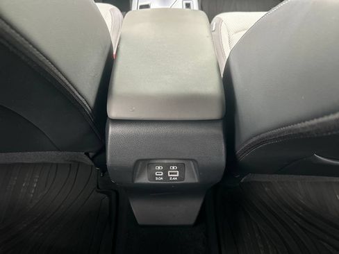 Certified 2024 Subaru Crosstrek 2.0i Premium AWD/4WD image 28