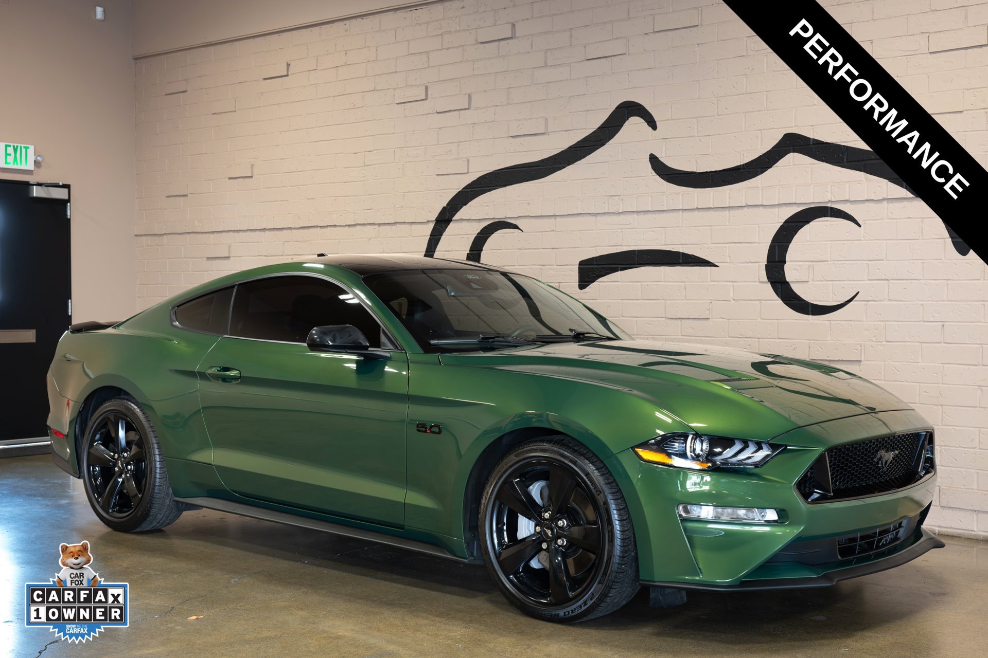 Used 2022 Ford Mustang GT Premium w/ Black Accent Package RWD image 1