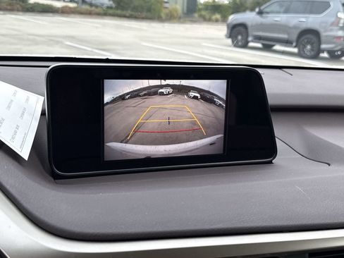 Used 2019 Lexus RX 350 FWD w/ Premium Package image 24