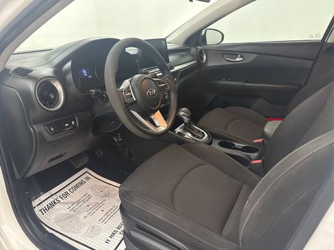 Used 2020 Kia Forte Sedan FWD image 11