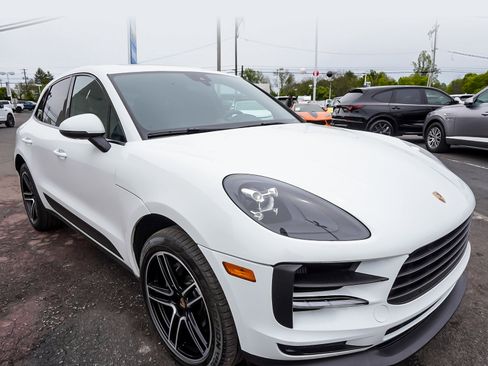 Used 2021 Porsche Macan S AWD/4WD image 3