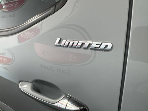 Used 2020 Toyota Tacoma Limited AWD/4WD image 18