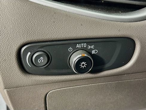 Used 2024 Chevrolet Malibu LT FWD image 16