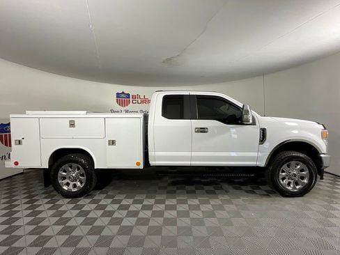 Used 2020 Ford F250 XL w/ Power Equipment Group AWD/4WD image 2