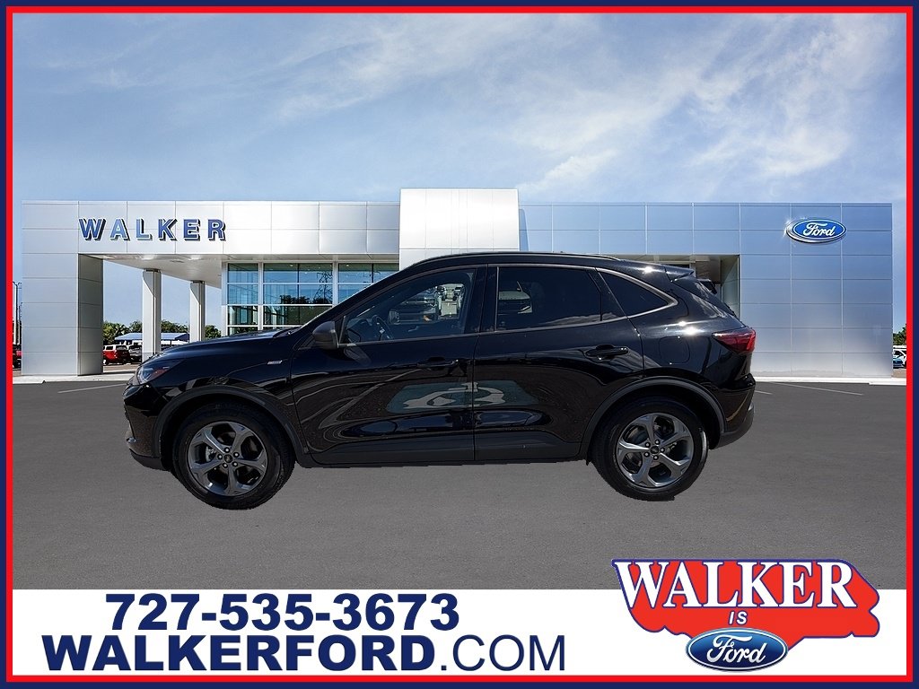 Used 2025 Ford Escape ST-Line FWD image 1