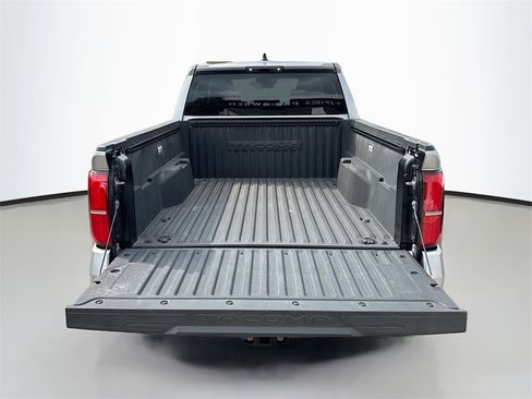 Used 2025 Toyota Tacoma TRD Sport image 27