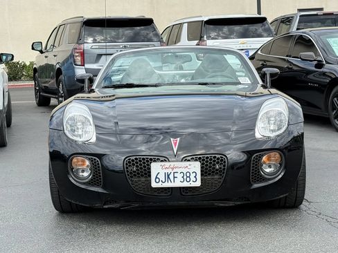 Used 2009 Pontiac Solstice GXP w/ Premium Package RWD image 5