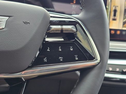 New 2026 Cadillac Lyriq Premium Sport image 31