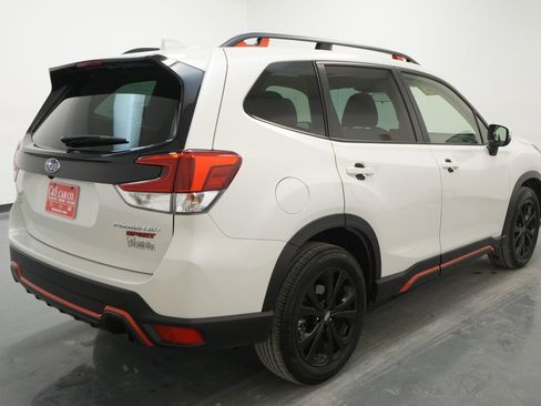 Used 2023 Subaru Forester Sport image 9
