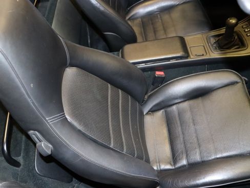 Used 1993 Porsche 968 Cabriolet RWD image 21