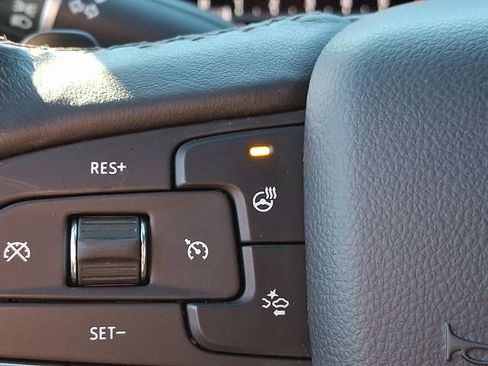 Used 2021 Cadillac Escalade Sport w/ Driver Assist Tech Package image 27