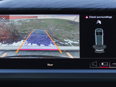 Used 2023 Audi Q4 e-tron Premium w/ 20" Wheel Package image 14