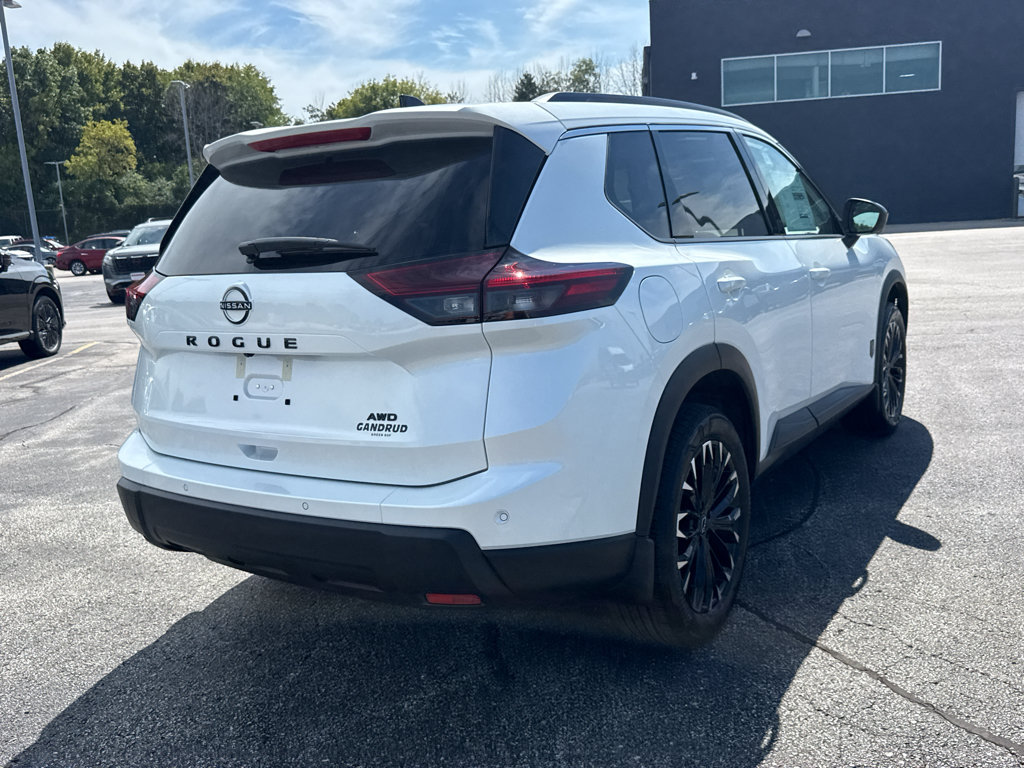New 2026 Nissan Rogue Dark Armor AWD/4WD image 5