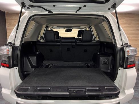 Used 2024 Toyota 4Runner TRD Off-Road Premium image 21