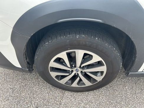 Certified 2024 Subaru Outback Premium AWD/4WD image 16