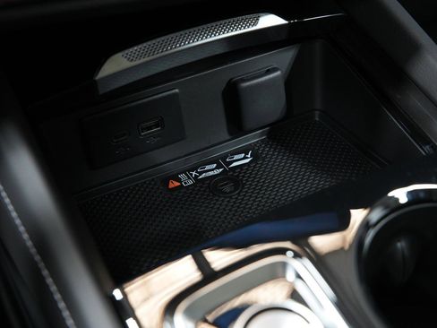 New 2025 Buick Envision Sport Touring image 41