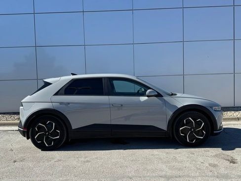 Used 2022 Hyundai Ioniq 5 SE image 33