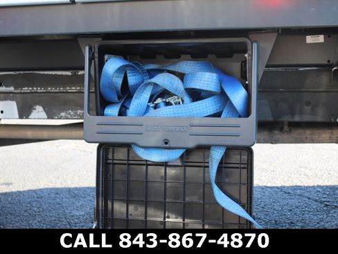 Used 2015 Freightliner Sprinter 3500 image 26