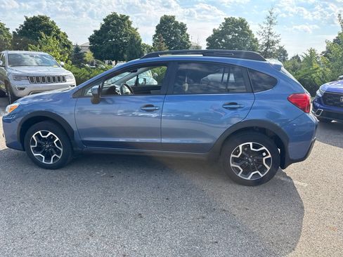 Used 2016 Subaru Crosstrek 2.0i Premium w/ Moonroof Package AWD/4WD image 8