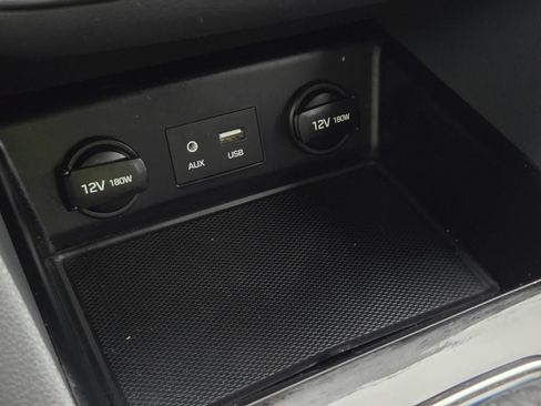 Used 2019 Hyundai Ioniq Limited FWD image 24